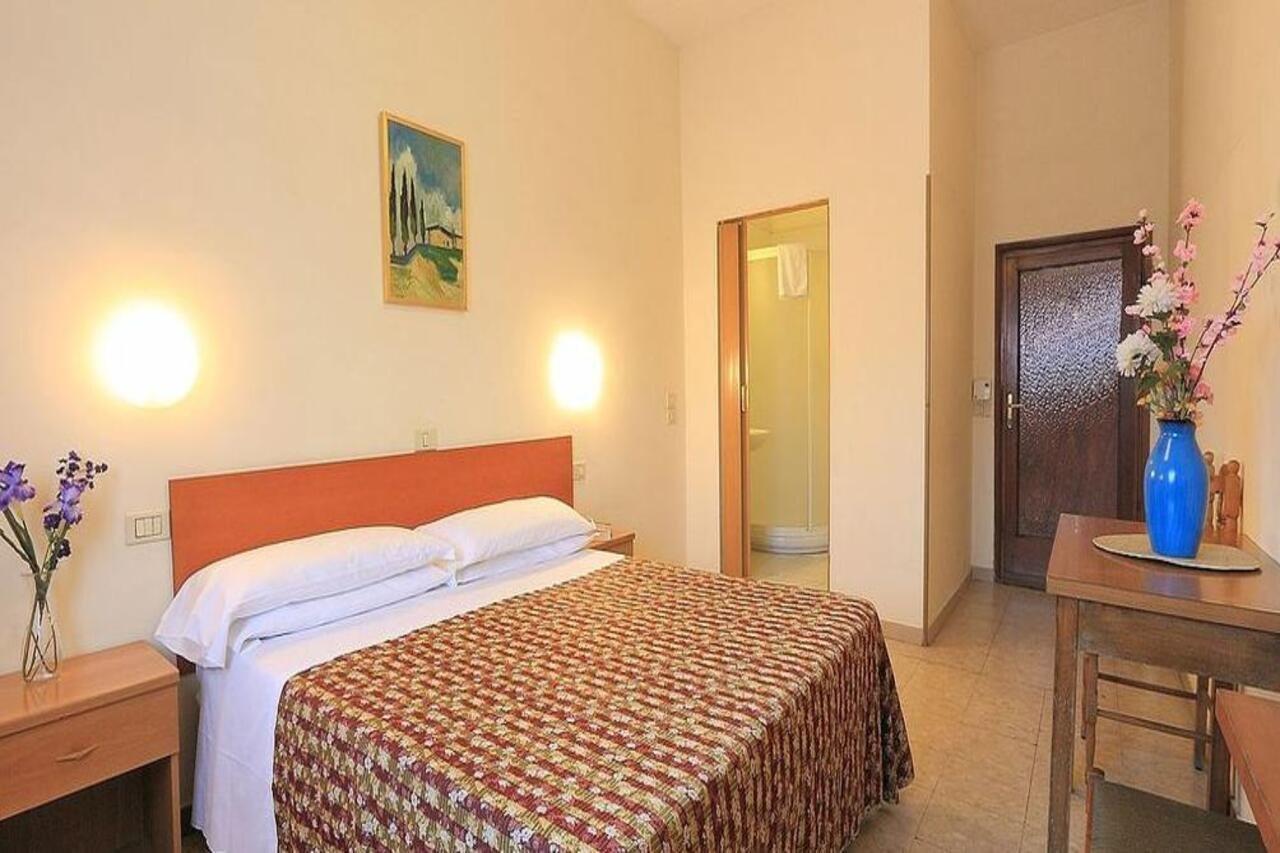 Hotel Ottaviani Firenze Kültér fotó