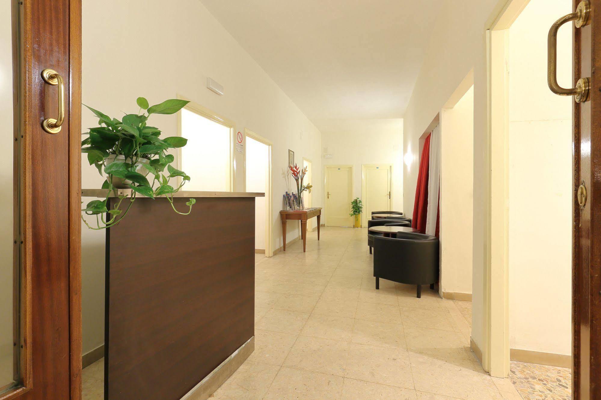 Hotel Ottaviani Firenze Kültér fotó