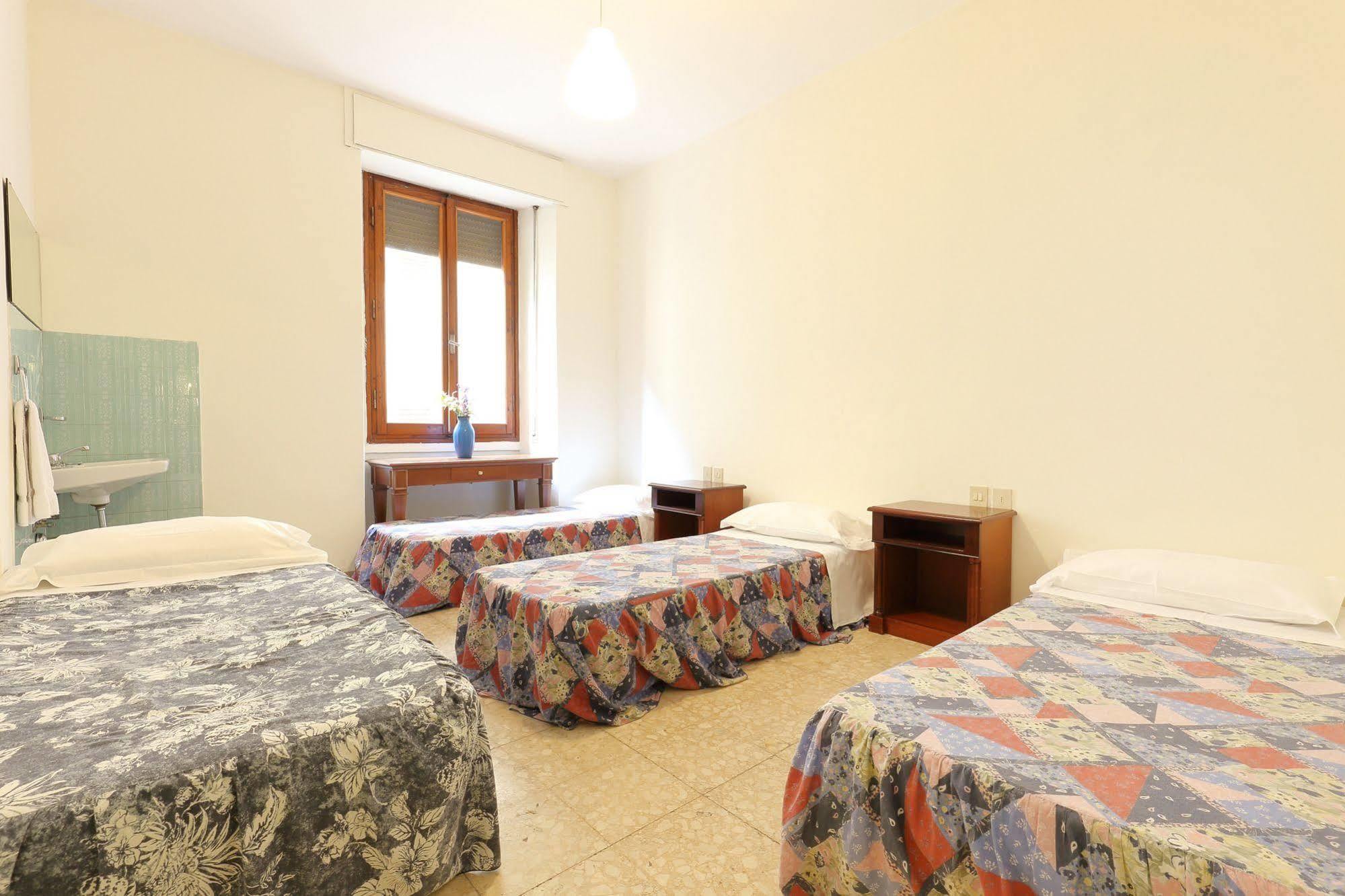 Hotel Ottaviani Firenze Kültér fotó